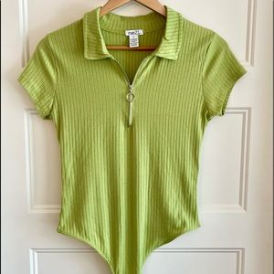 Rue 21 Short Sleeve Body Suit